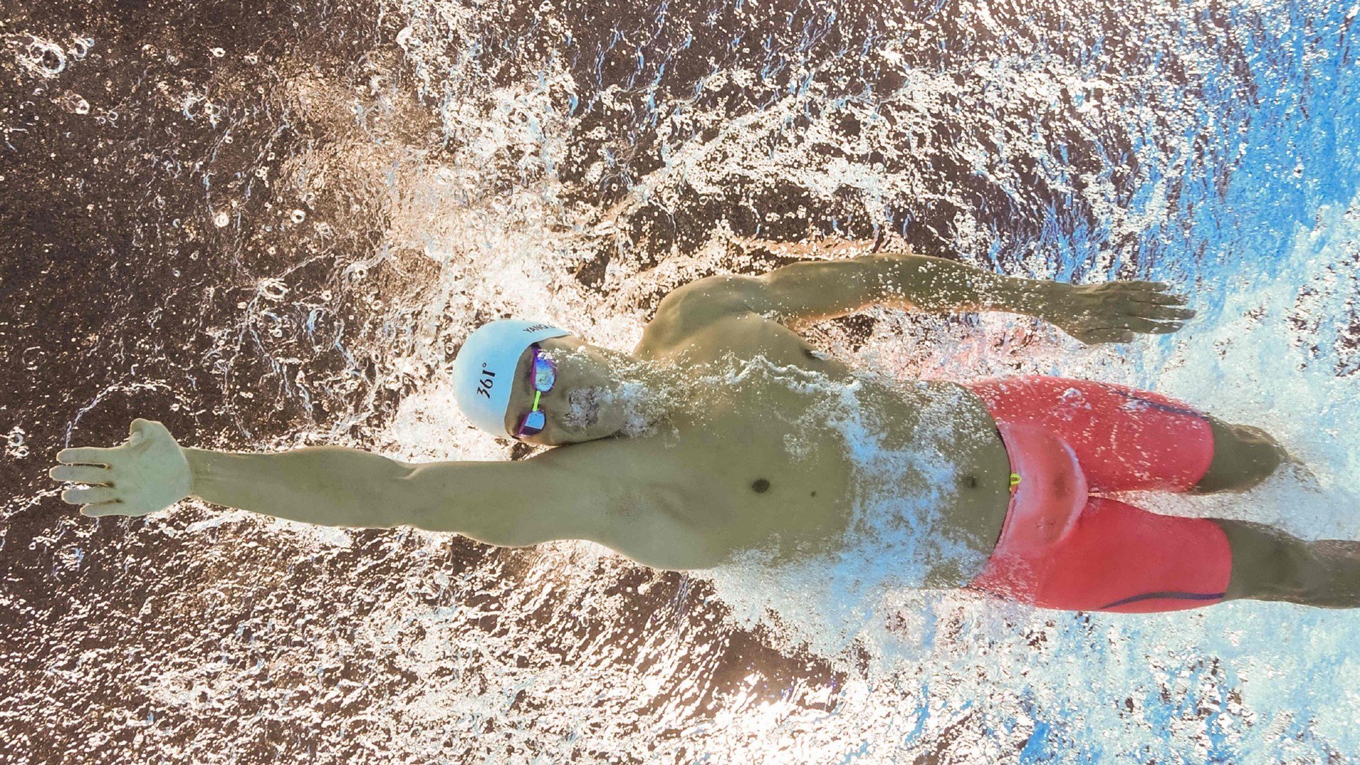 世界青年街头篮球比赛中国团队成功夺冠，街头篮球2020国际大师赛视频